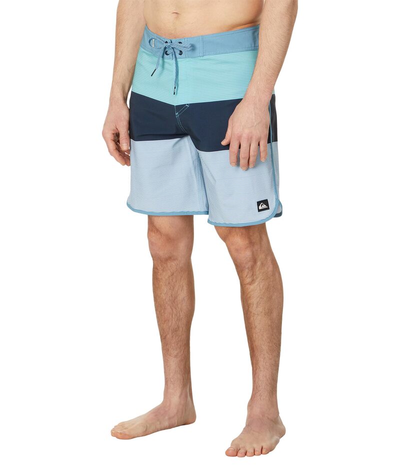 【送料無料】 クイックシルバー メンズ ハーフパンツ・ショーツ 水着 19" Surfsilk Tijuana Shorts Blue Shadow
