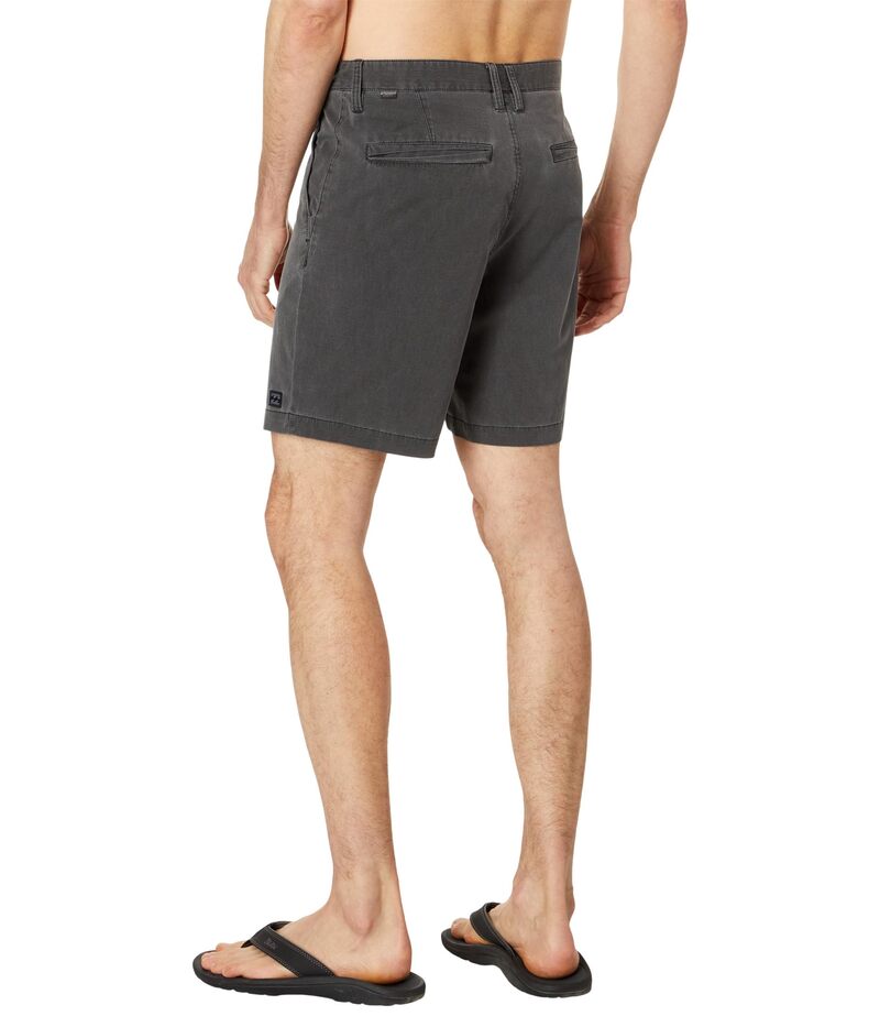 【送料無料】 ビラボン メンズ ハーフパンツ・ショーツ ボトムス Crossfire Wave Washed 18" Hybrid Shorts Washed Black