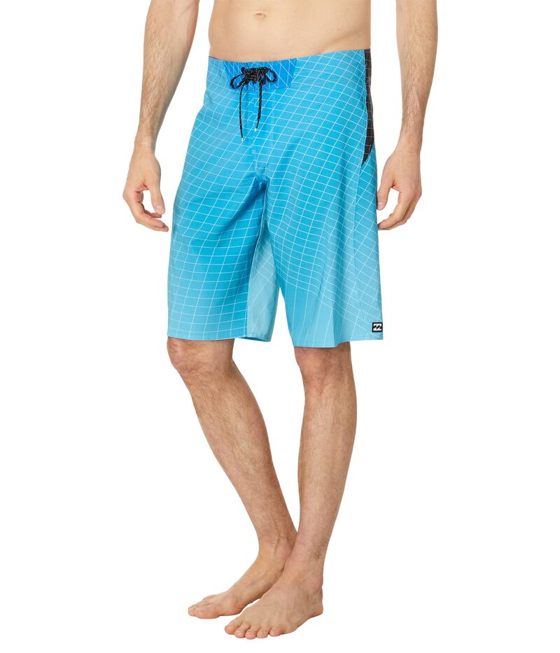 【送料無料】 ビラボン メンズ ハーフパンツ・ショーツ 水着 Fluid Pro 21" Boardshorts Blue