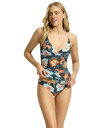 ReVida ŷԾŹ㤨̵֡ ե꡼ ǥ ȥåפΤ  Spring Festival Wrap Front Tankini True NavyפβǤʤ41,800ߤˤʤޤ