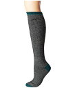【送料無料】 ダーンタフバーモント レディース 靴下 アンダーウェア Mountaineering Over the Calf Extra Cushion So...