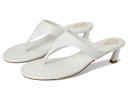 【送料無料】 ヴィンスカムート レディース ヒール シューズ Lina Thong Kitten Heel Sandals Bianco