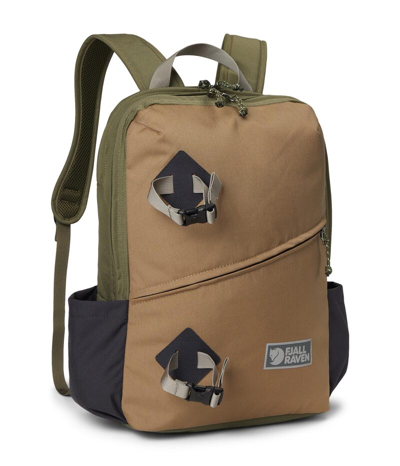 フェールラーベン メンズ バッグ バックパック・リュックサック Fjallraven Vardag Backpack 17 Green/Clay グリーン(4)