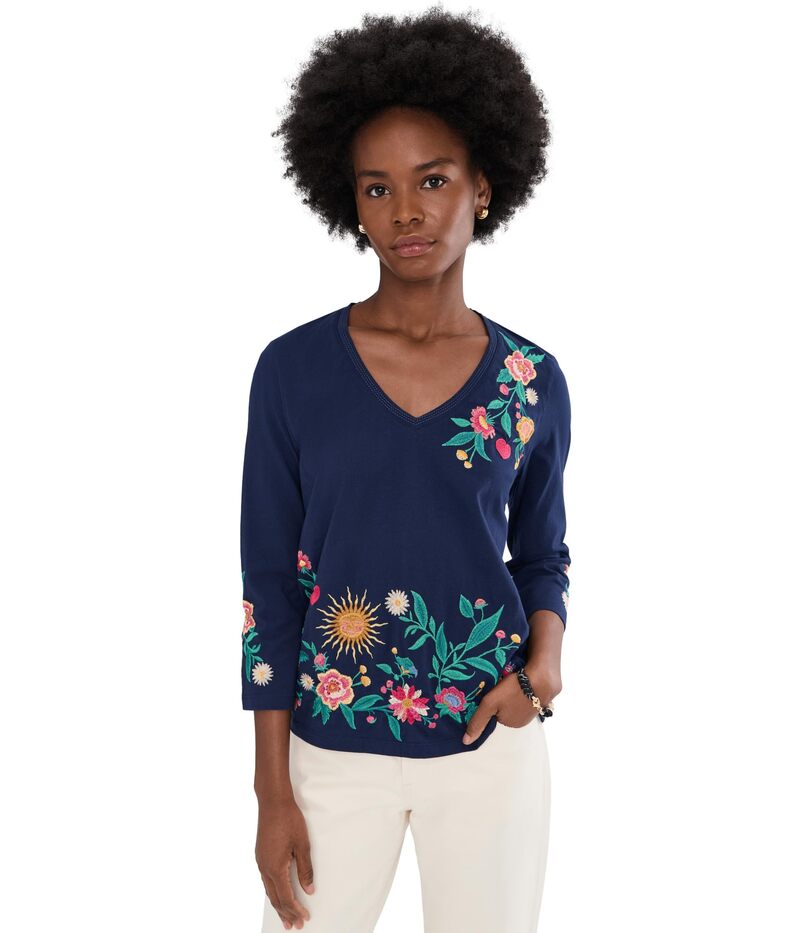 ジョニーワズ レディース トップス シャツ Vネック Johnny Was 3/4 Sleeve Trapunto V-Neck Tee - Ziviana Blue Night ブルー