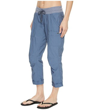 コロンビア レディース カジュアルパンツ ボトムス Pilsner Peak Pull-On Cargo Capris Nocturnal