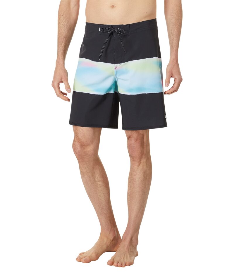 【送料無料】 クイックシルバー メンズ ハーフパンツ・ショーツ 水着 Surfsilk Air Brush 19" Boardshorts Black 1