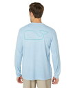 【送料無料】 ヴァインヤードヴァインズ メンズ シャツ トップス Long Sleeve Vintage Whale Pocket Tee Jake Blue