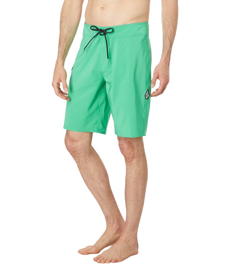 【送料無料】 ボルコム メンズ ハーフパンツ・ショーツ 水着 Lido Solid Mod 20" Boardshorts Jungle Green