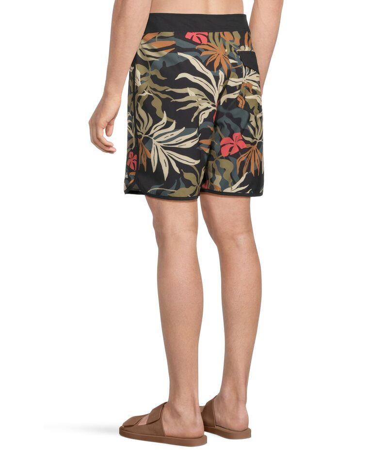 【送料無料】 クイックシルバー メンズ ハーフパンツ・ショーツ 水着 Surfsilk Scallop 19 BoardShorts Black