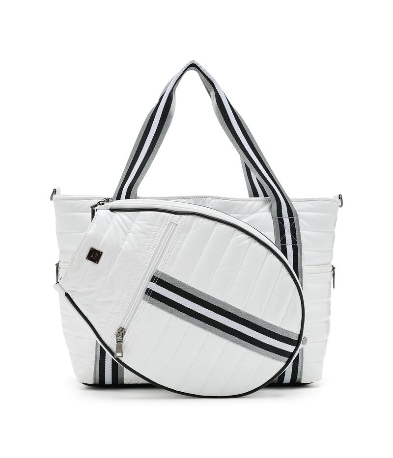 ■ブランド THINK ROYLN (シンクロリン)■商品名 Love Royln Tennis Bag■商品は海外よりお取り寄せの商品となりますので、お届けまで10日-3週間前後お時間頂いております。 ■ブランド・商品・デザインによって大きな差異がある場合があります。 ■あくまで平均的なサイズ表ですので「目安」として参考にしてください。 ■お届けの商品は1枚目のお写真となります。色展開がある場合、2枚目以降は参考画像となる場合がございます。 ■只今、一部を除くすべて商品につきまして、期間限定で送料無料となります。 ■スマートフォンで商品を見ているお客様につきまして、商品ページに御座います「かごに追加」のボタンを押して頂きますと、お取り寄せが可能なサイズが選択できます。 ※沖縄・離島・一部地域は追加送料(3,300円)が掛かります。