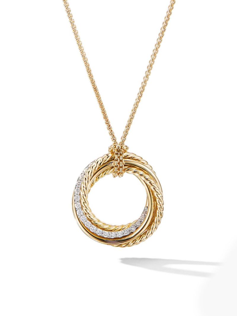 yz fCrbgE[} fB[X lbNXE`[J[Ey_ggbv ANZT[ Crossover Pendant Necklace in 18K Yellow Gold with Pave Diamonds gold