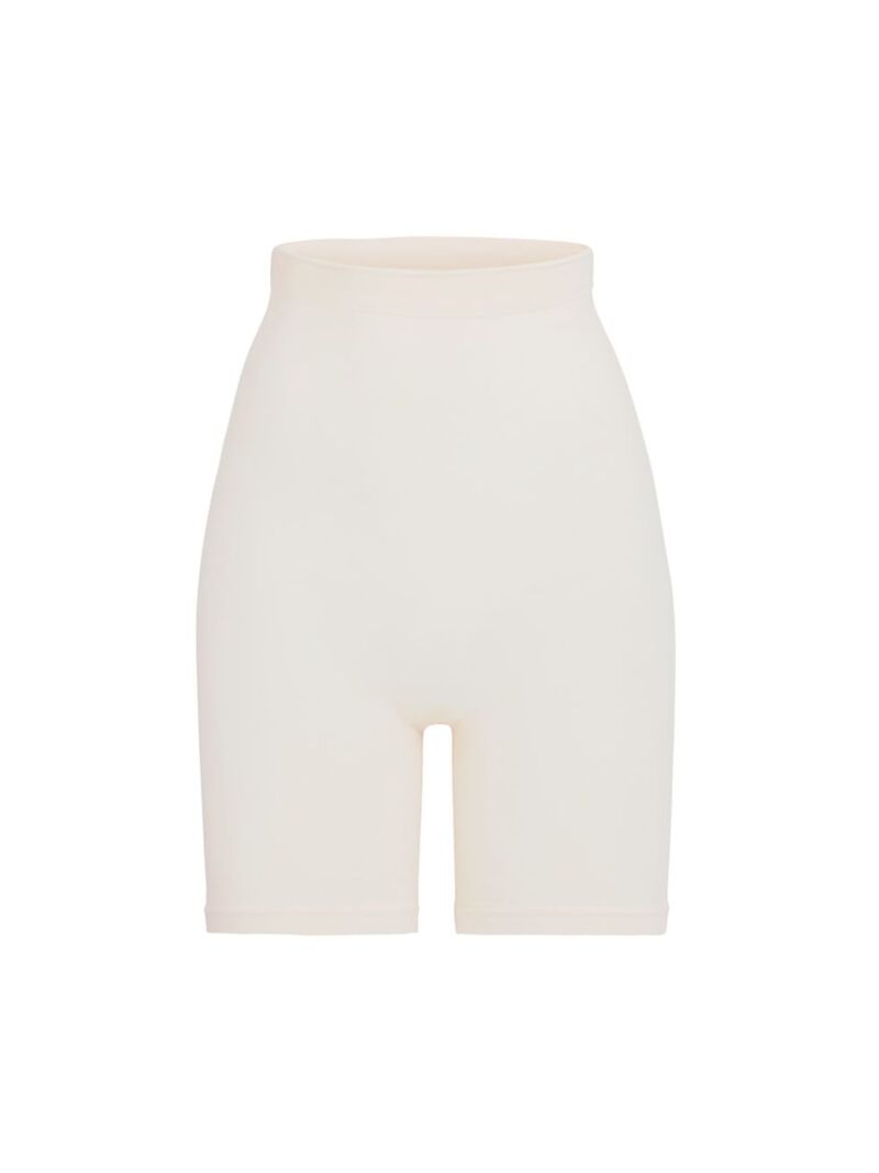 【送料無料】 スキムズ レディース パンツ アンダーウェア Seamless Sculpt High-Waisted Above-The-Knee Shorts sand