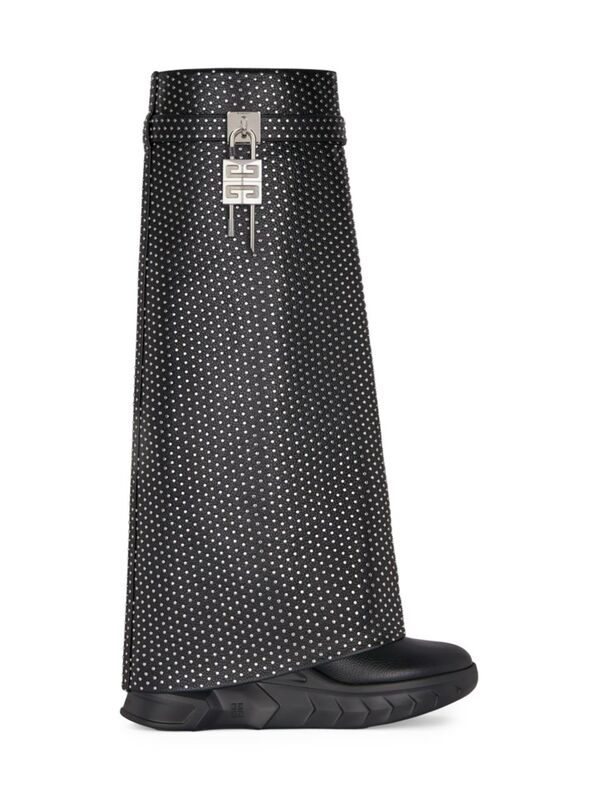 【送料無料】 ジバンシー レディース ブーツ・レインブーツ シューズ Shark Lock Biker Boots in Grained Leather black