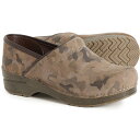 【送料無料】 ダンスコ レディース サンダル シューズ Dansko Professional Clogs - Suede (For Women) Camo S...