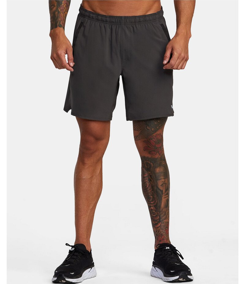 【送料無料】 ルーカ メンズ ハーフパンツ・ショーツ ボトムス Yogger Performance Stretch 17 Outseam Solid Walk Shorts Slate