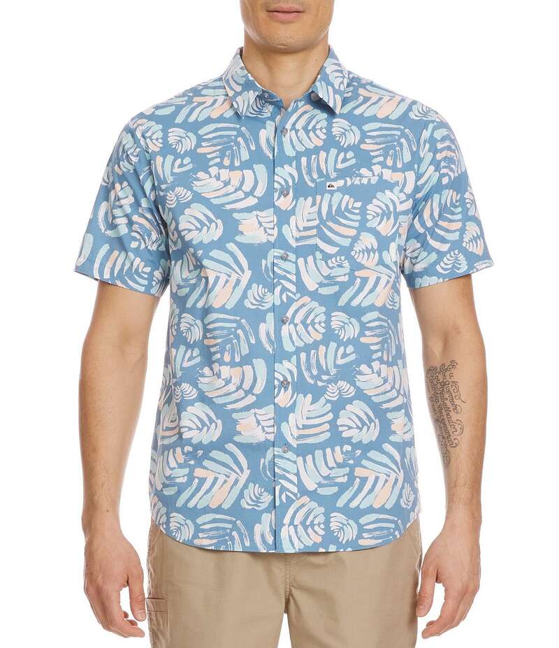 【送料無料】 クイックシルバー メンズ シャツ トップス Shades Classic Printed Short-Sleeve Poplin Shirt Niagara