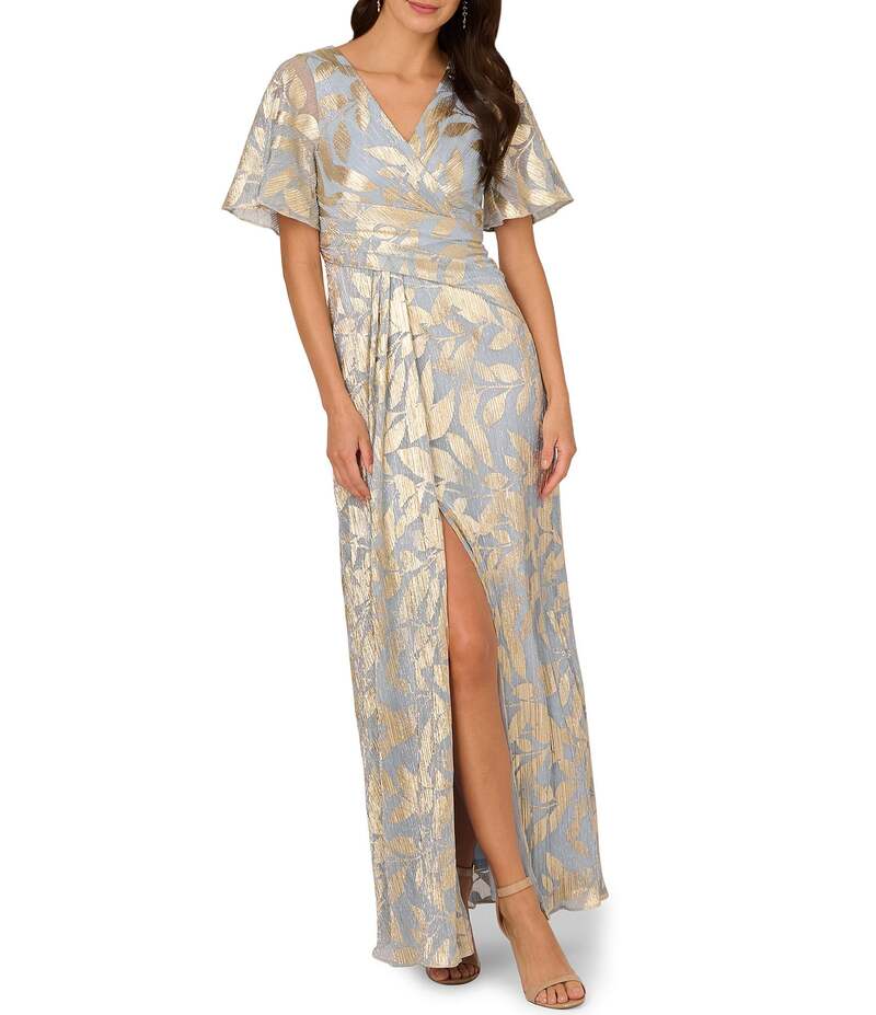 【送料無料】 アドリアナ パペル レディース ワンピース トップス Foiled Leaf Print Surplice V-Neck Short Flutter Sleeve Gown Light Blue/Gold