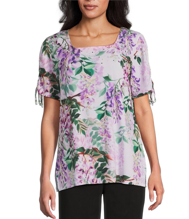【送料無料】 アリソン デイリー レディース シャツ トップス Petite Size Embellished Floral Print Short Ruched Tie Sleeve Square Neck Knit Top Amethyst Lilac Festival