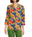 【送料無料】 インベストメンツ レディース シャツ トップス Petite Caroline Signature Leafy Sketch V-Neck 3/4 Sleeve Button Front Top Leafy Sketch