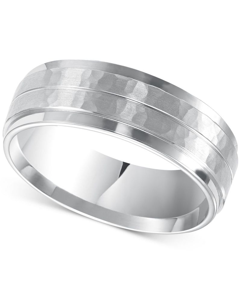 トリトン メンズ アクセサリー リング Triton Men's Hammered and Brush Finish Wedding Band in 14k w..