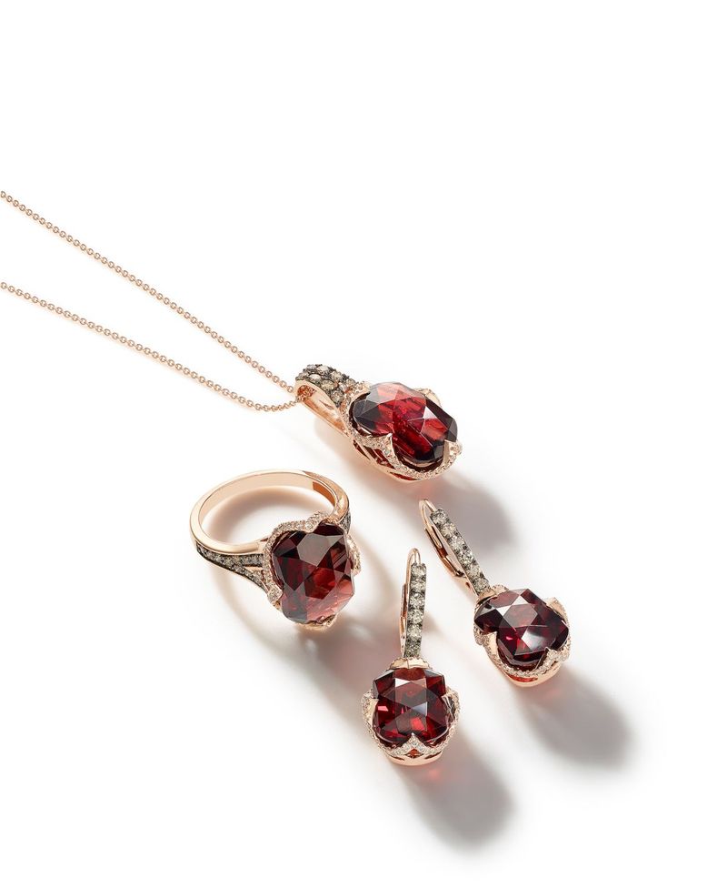 ル ヴァン レディース ピアス・イヤリング アクセサリー Raspberry Rhodolite Garnet (9-5/8 ct. t.w.) & Diamond (3/4 ct. t.w.) Drop Earrings in 14k Rose Gold Garnet