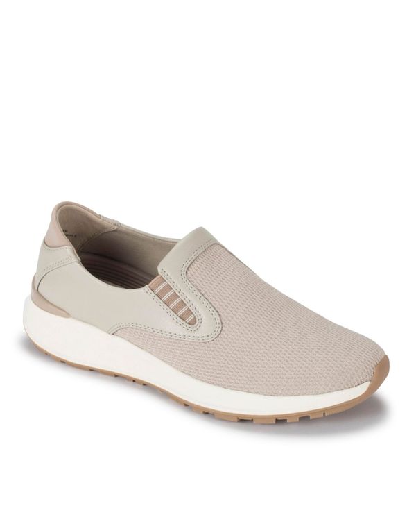 【送料無料】 ベアトラップス レディース スニーカー シューズ Women 039 s Ballari Casual Slip On Sneakers Light Taupe