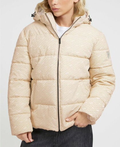 【送料無料】 ゲス メンズ ジャケット・ブルゾン ダウンジャケット アウター Men's Allover Logo Puffer Jacket Tan 【送料無料】 ゲス メンズ ジャケット・ブルゾン ダウンジャケット アウター Men's Allover Logo Puffer Jacket Tan