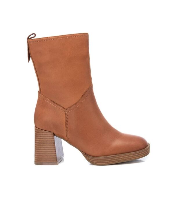 【送料無料】 キシタイ レディース ブーツ・レインブーツ シューズ Carmela Collection Women's Leather Boots By XTI Camel