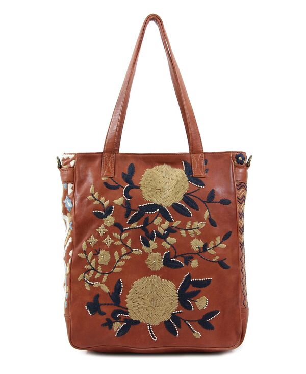 【送料無料】 オールドトレンド レディース トートバッグ バッグ Women's Flora Soul Hand-Embroidery Tote Bag Cognac