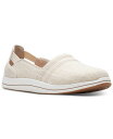 【送料無料】 クラークス レディース スニーカー シューズ Women's Cloudsteppers Breeze Step II Slip On Sneakers Natural Interest