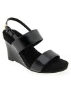 【送料無料】 エアロソールズ レディース サンダル シューズ Women's Petra Wedge Sandals Black Patenet Smooth ...
