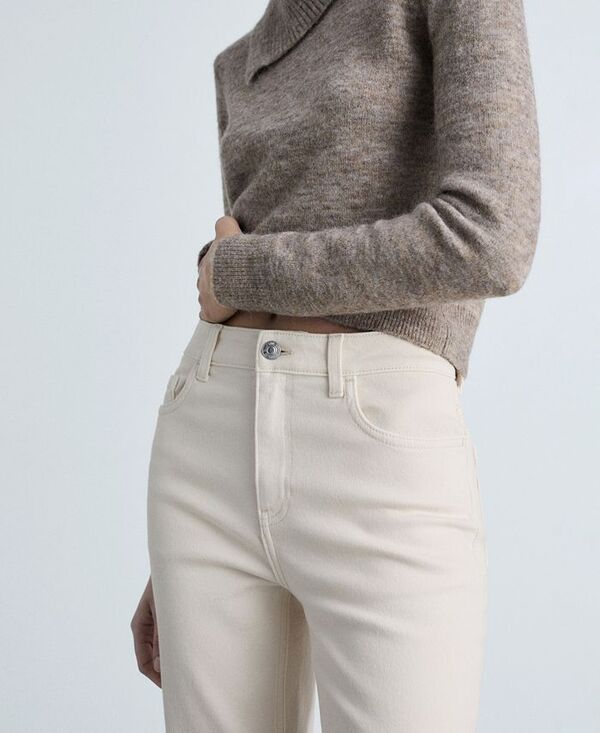 【送料無料】 マンゴ レディース デニムパンツ ボトムス Women's Newmom Comfort High-Rise Jeans Ecru
