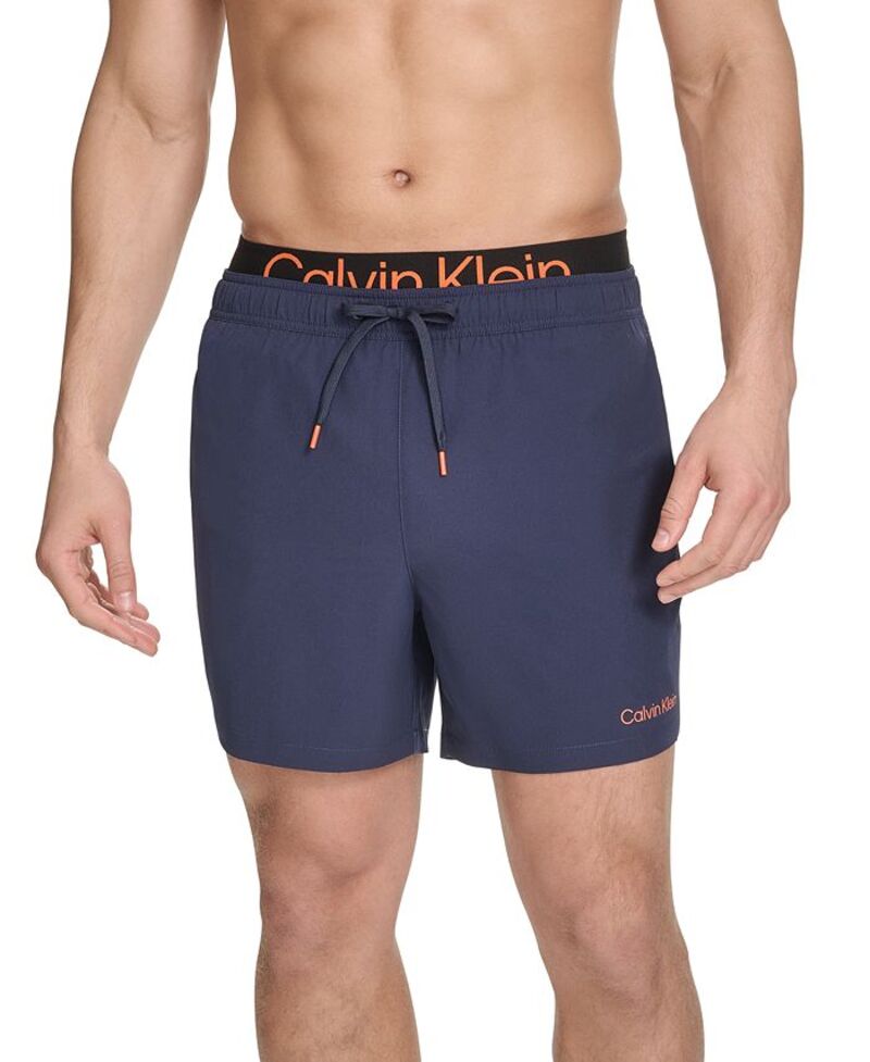 【送料無料】 カルバンクライン メンズ ハーフパンツ・ショーツ 水着 Men's Logo Elastic Waist Modern Euro 5" Volley Swim Trunks Navy