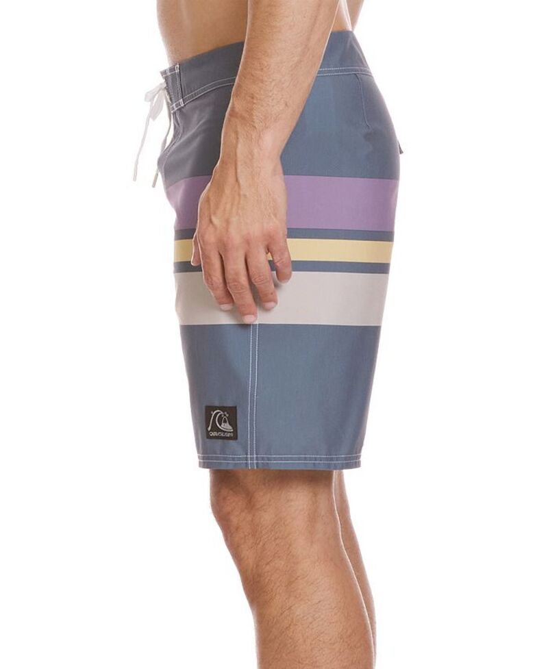 クイックシルバー メンズ 水着 ハーフパンツ・ショーツ ストレート ショートパンツ Quiksilver Men's Original Straight Leg 18 Boardshorts Granite Gray グレー