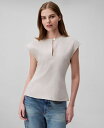 【送料無料】 カルバンクライン レディース シャツ トップス Women's Linen Blend Cap-Sleeve Keyhole Top Tofu