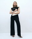 【送料無料】 マンゴ レディース ジャンプスーツ トップス Women's Draped Neckline Straight-Fit Jumpsuit Blac...