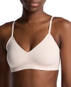 【送料無料】 カルバンクライン レディース ブラジャー アンダーウェア Women's Invisibles Gel Wire Lightly Lined Br...