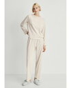 【送料無料】 マンゴ レディース ナイトウェア アンダーウェア Women's 2-Piece Plain Cotton Pajama Set Beige