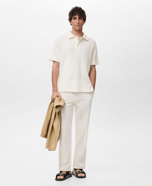 マンゴ メンズ トップス ポロシャツ ニット MANGO Men's Textured Knitted Polo Shirt Off White オフホワイト