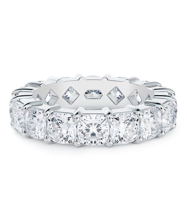 【送料無料】 フォーエバーマーク レディース リング アクセサリー Micaela's Cushion Cut Eternity Band in Platinum, 7.65 ct. t.w. White