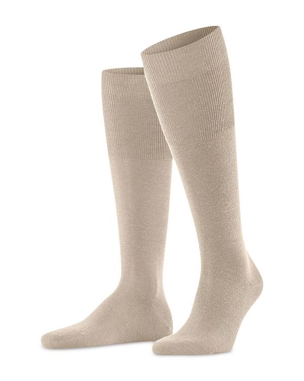 ファルケ メンズ 【送料無料】 ファルケ メンズ 靴下 アンダーウェア Airport Merino Wool Blend Knee High Socks Beige Melange