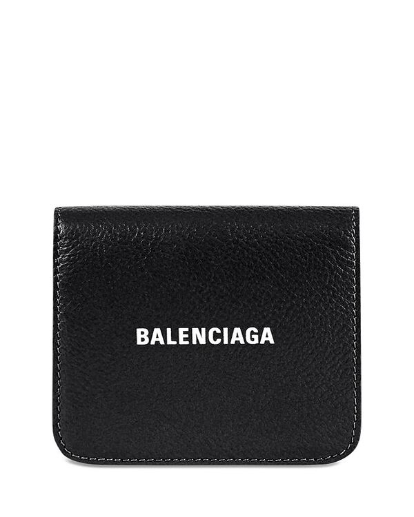 ■ブランド Balenciaga (バレンシアガ)■商品名 Cash Flap Coin & Card Wallet■商品は海外よりお取り寄せの商品となりますので、お届けまで10日-14日前後お時間頂いております。 ■ブランド・商品・デザインによって大きな差異がある場合があります。 ■あくまで平均的なサイズ表ですので「目安」として参考にしてください。 ■お届けの商品は1枚目のお写真となります。色展開がある場合、2枚目以降は参考画像となる場合がございます。 ■只今、一部を除くすべて商品につきまして、期間限定で送料無料となります。 ※沖縄・離島・一部地域は追加送料(3,300円)が掛かります。