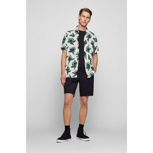 【送料無料】 ボス メンズ Tシャツ トップス Tales T-shirt Black 001