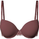 【送料無料】 カルバンクライン レディース ブラジャー アンダーウェア Calvin Flirty Balcony Bra Red Carpet