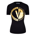 【送料無料】 ヴェルサーチ レディース Tシャツ トップス Printed Logo T-Shirt Black/Gld G89