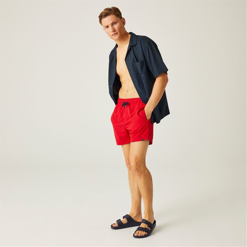 【送料無料】 レガッタ メンズ ハーフパンツ・ショーツ 水着 Mawson Swim Shorts III True Red