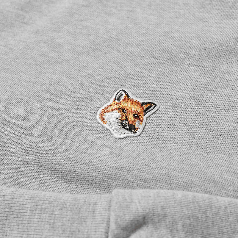 メゾンキツネ メンズ パーカー・スウェット アウター Maison Kitsune Fox Head Patch Classic Sweat Grey Melange