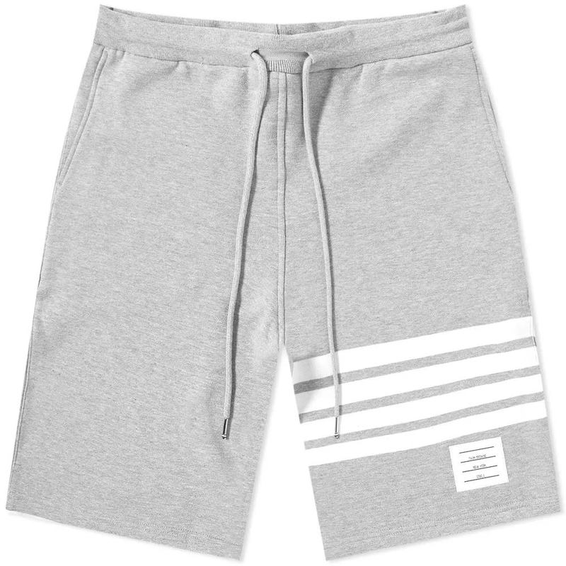 トム・ブラウン 【送料無料】 トムブラウン メンズ パーカー・スウェット アウター Thom Browne Engineered Stripe Sweat Shorts Light Grey