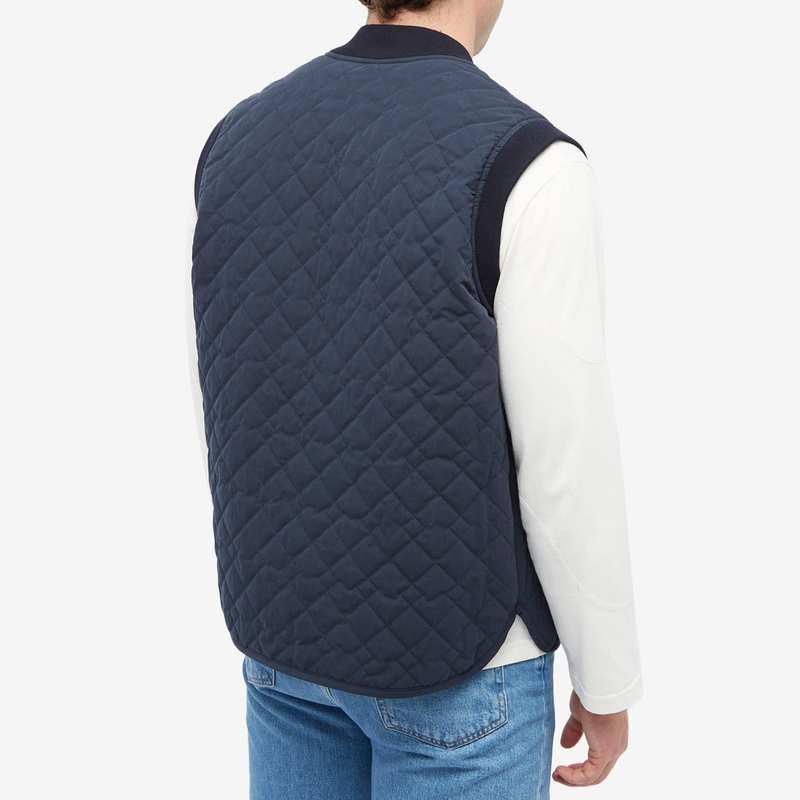 【送料無料】 アーペーセー メンズ ベスト アウター A.P.C. Silas Quilted Vest Dark Navy