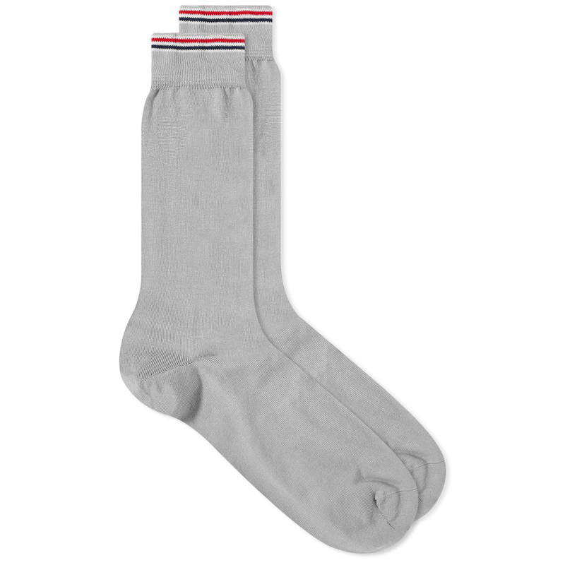 【送料無料】 トムブラウン メンズ 靴下 アンダーウェア Thom Browne Jersey Stitch Tipping Stripe Sock Light Grey